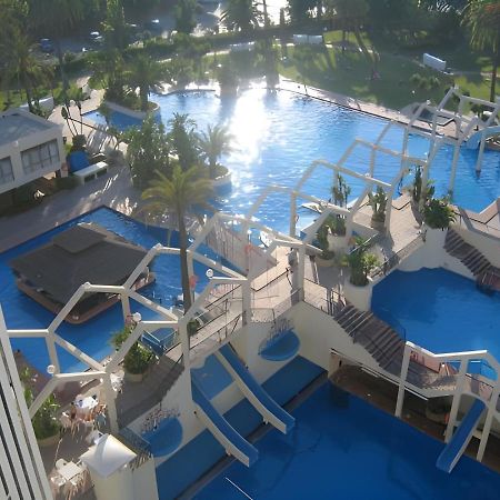 Apartamentos Benalbeach ベナルマデナ エクステリア 写真