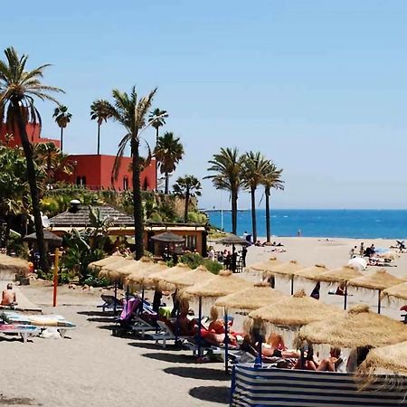 Apartamentos Benalbeach ベナルマデナ エクステリア 写真