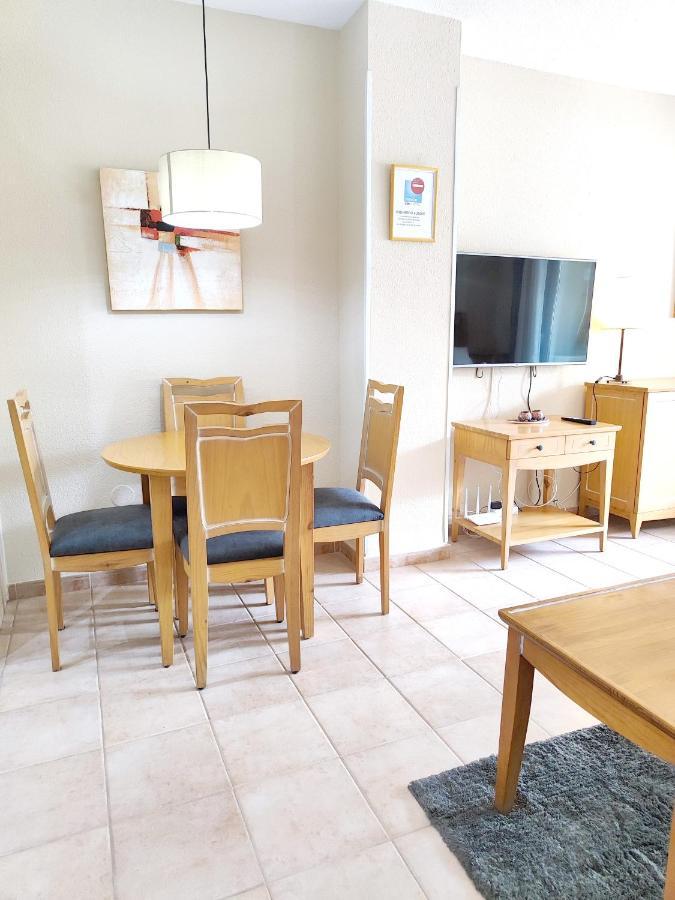 Apartamentos Benalbeach ベナルマデナ エクステリア 写真