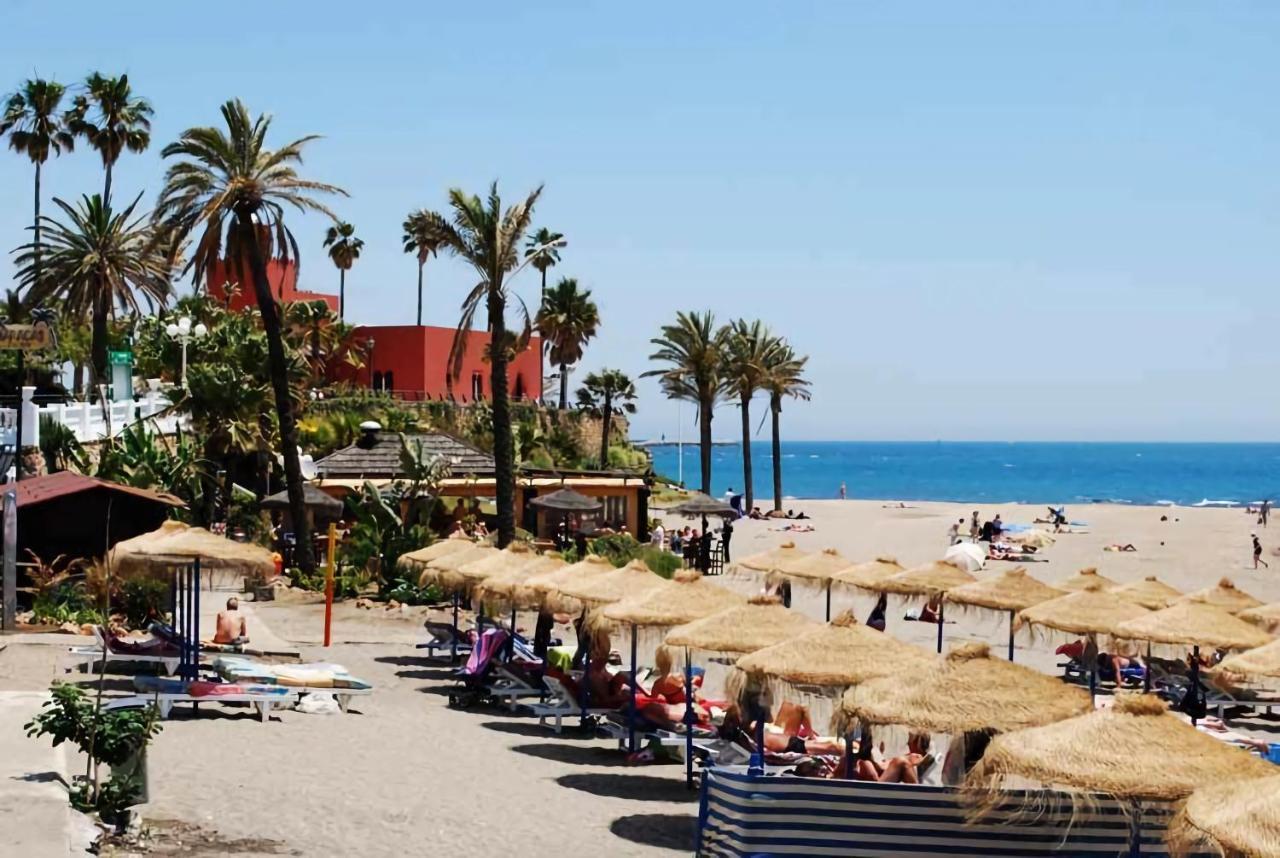 Apartamentos Benalbeach ベナルマデナ エクステリア 写真